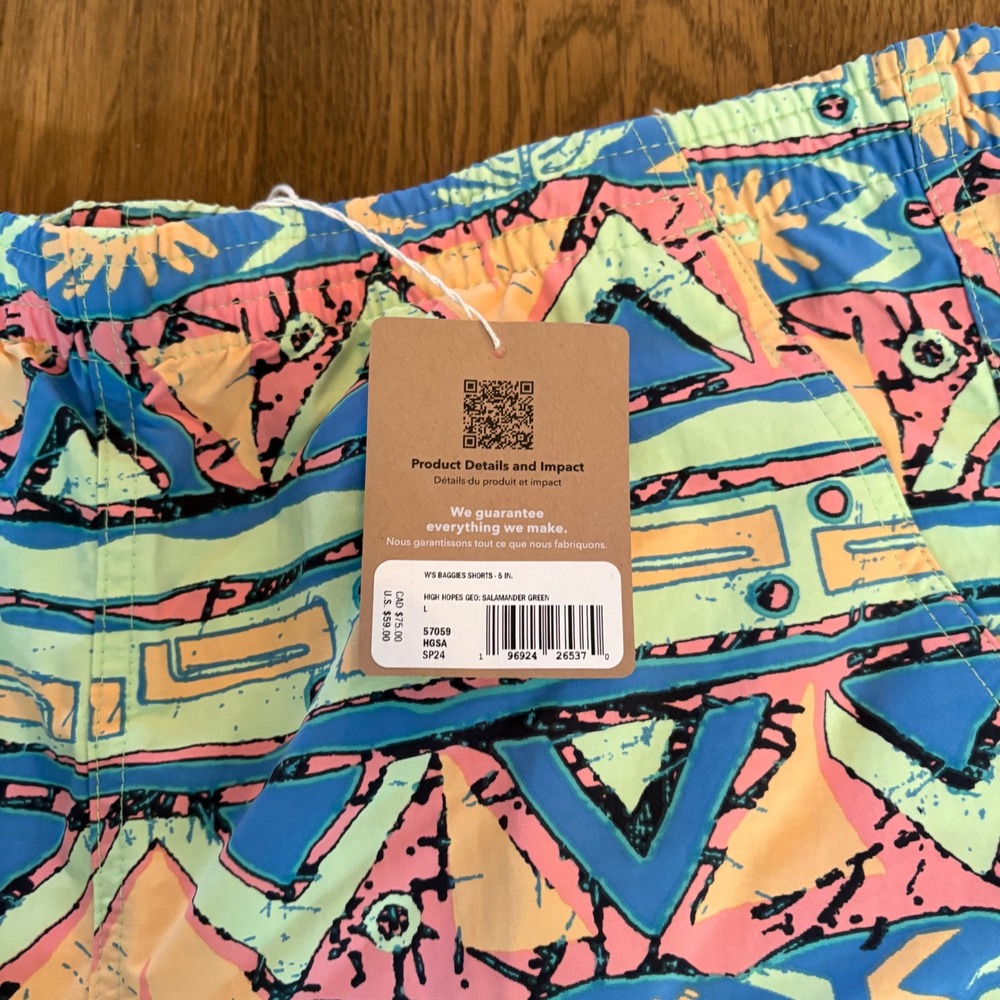 NWT Modern Patagonia Aztec Multicolor High Hopes Geo Salamander Baggies 5" - Picture 3 of 7
